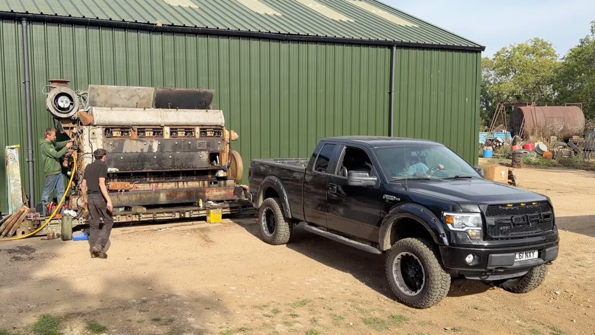 Gigantic 102.4L Engine Requires an Entire Pickup Truck to Start It