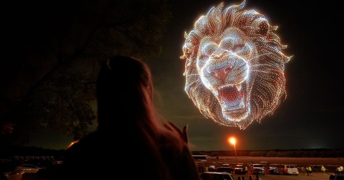 11,000 drones just turned the Texas sky into a spectacle