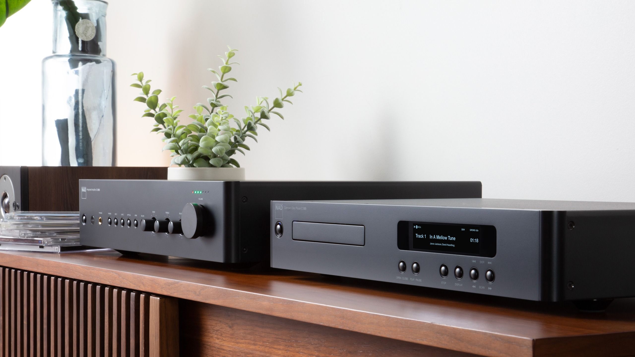 Modern Classics: NAD unveils a new streaming amplifier and CD player in its Classic Series