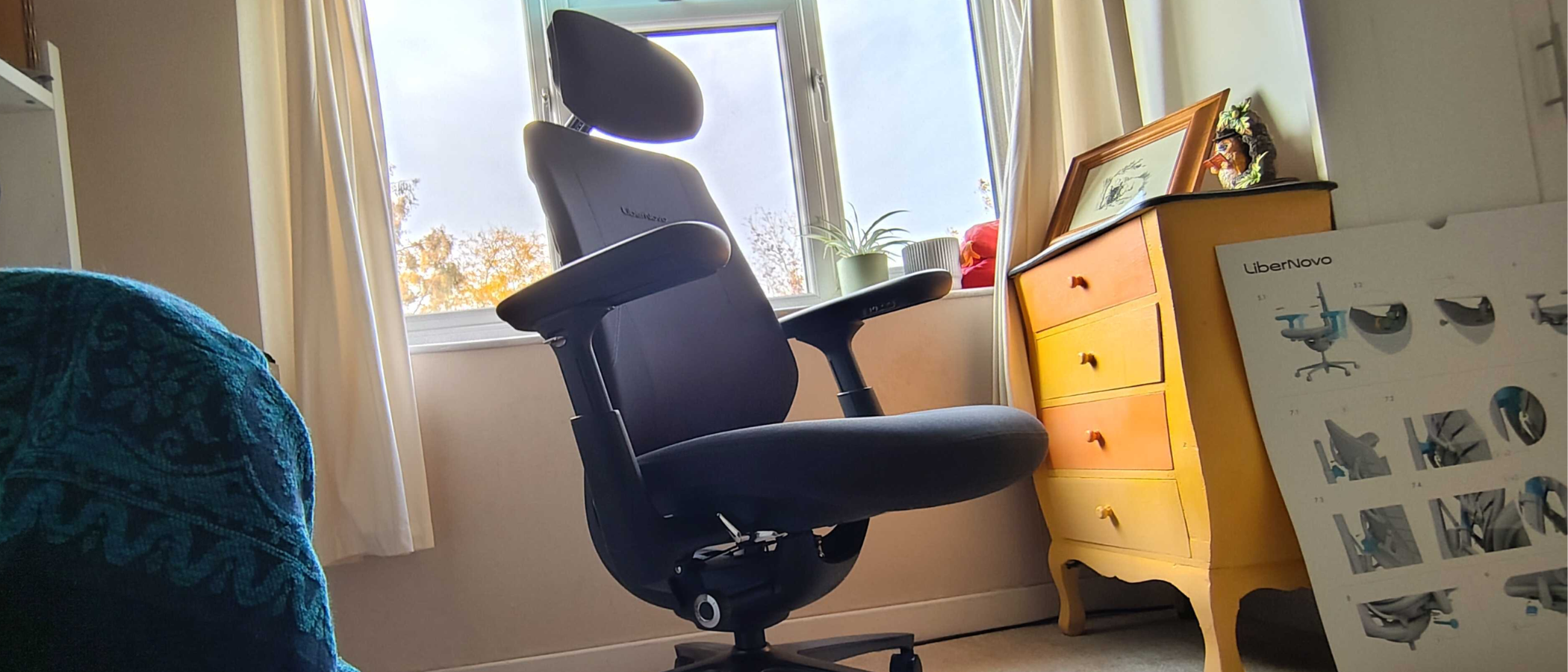 LiberNovo’s $1299 office chair solves the big-and-tall ergonomics problem