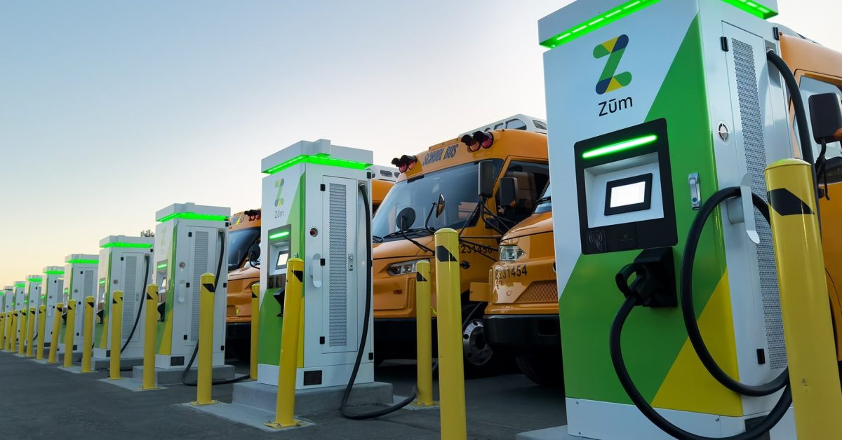 How electric school buses power 1,000 homes in California – and make money