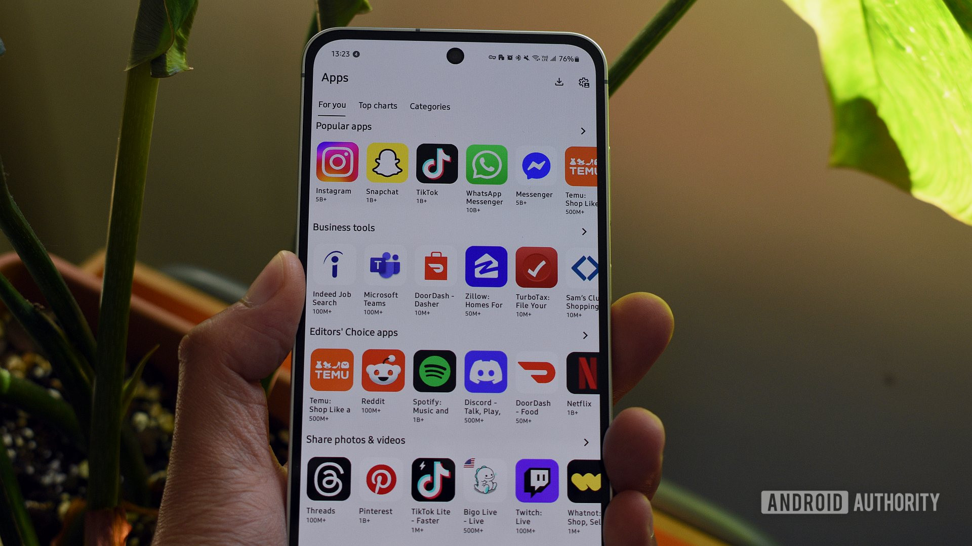 Android opens enrollment for program that brings one-tap sideloading for app stores