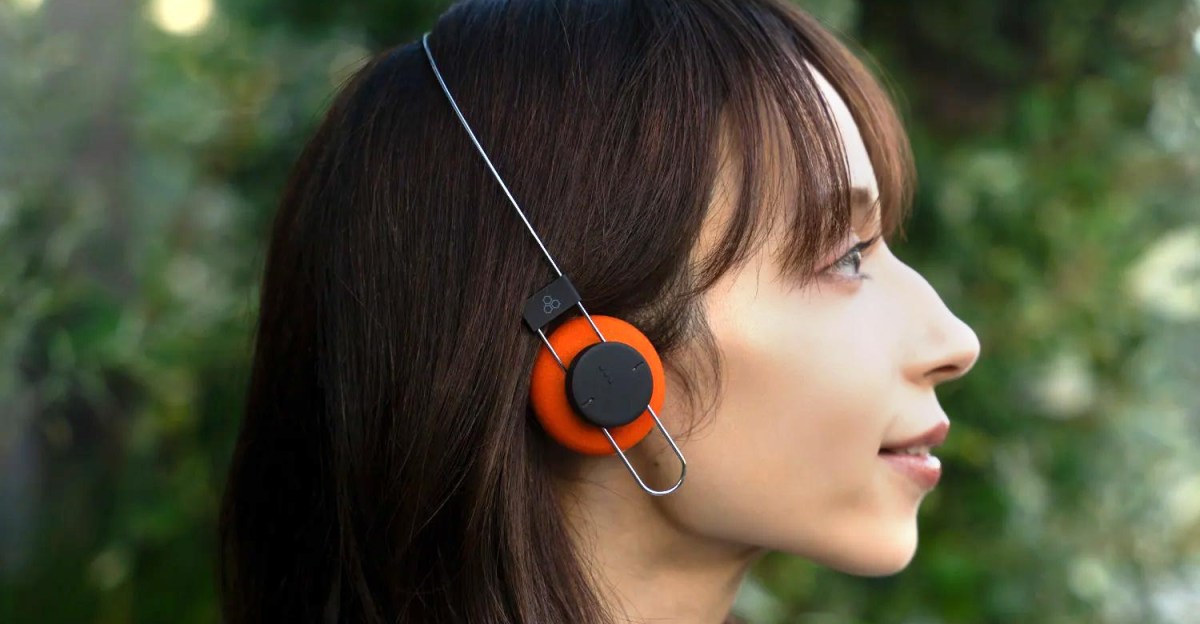 It’s hard to imagine wireless headphones ever getting lighter than these