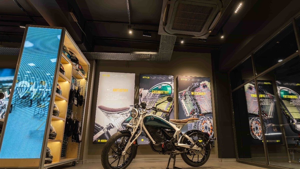 Flying Flea C6 is now available in Hyderabad, priced at Rs 2.79 lakh