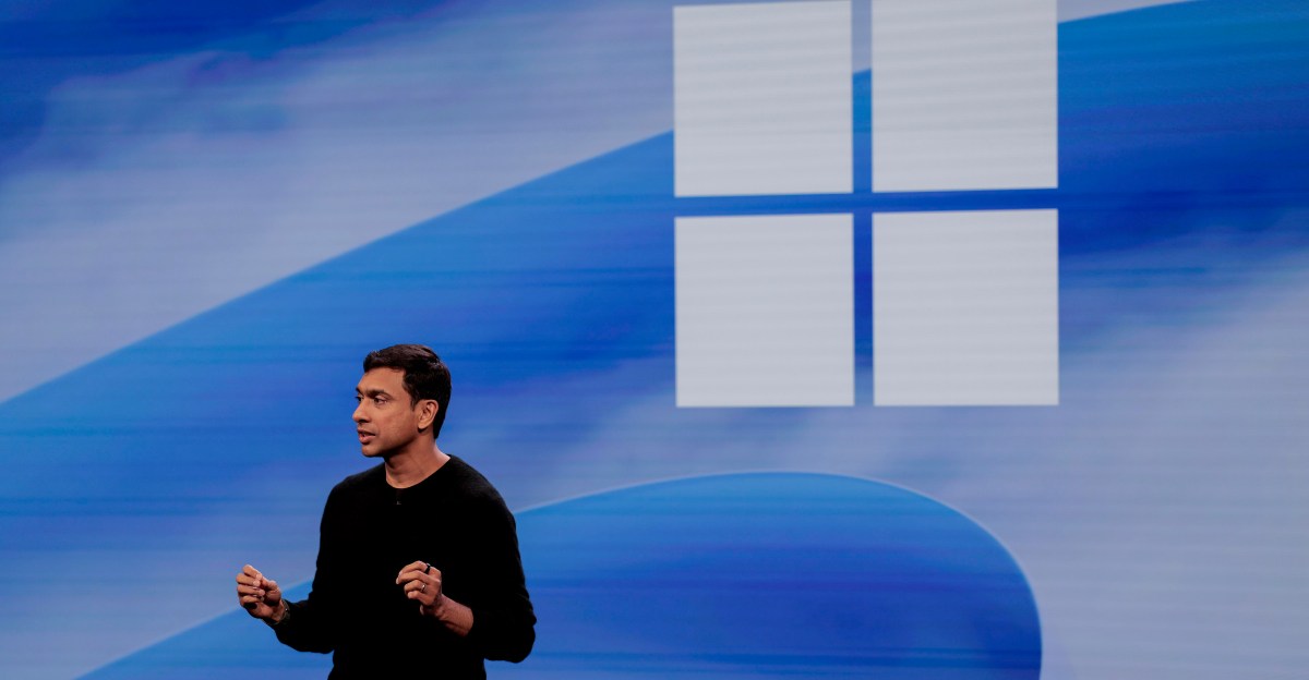 Microsoft tries to spark new life into Windows