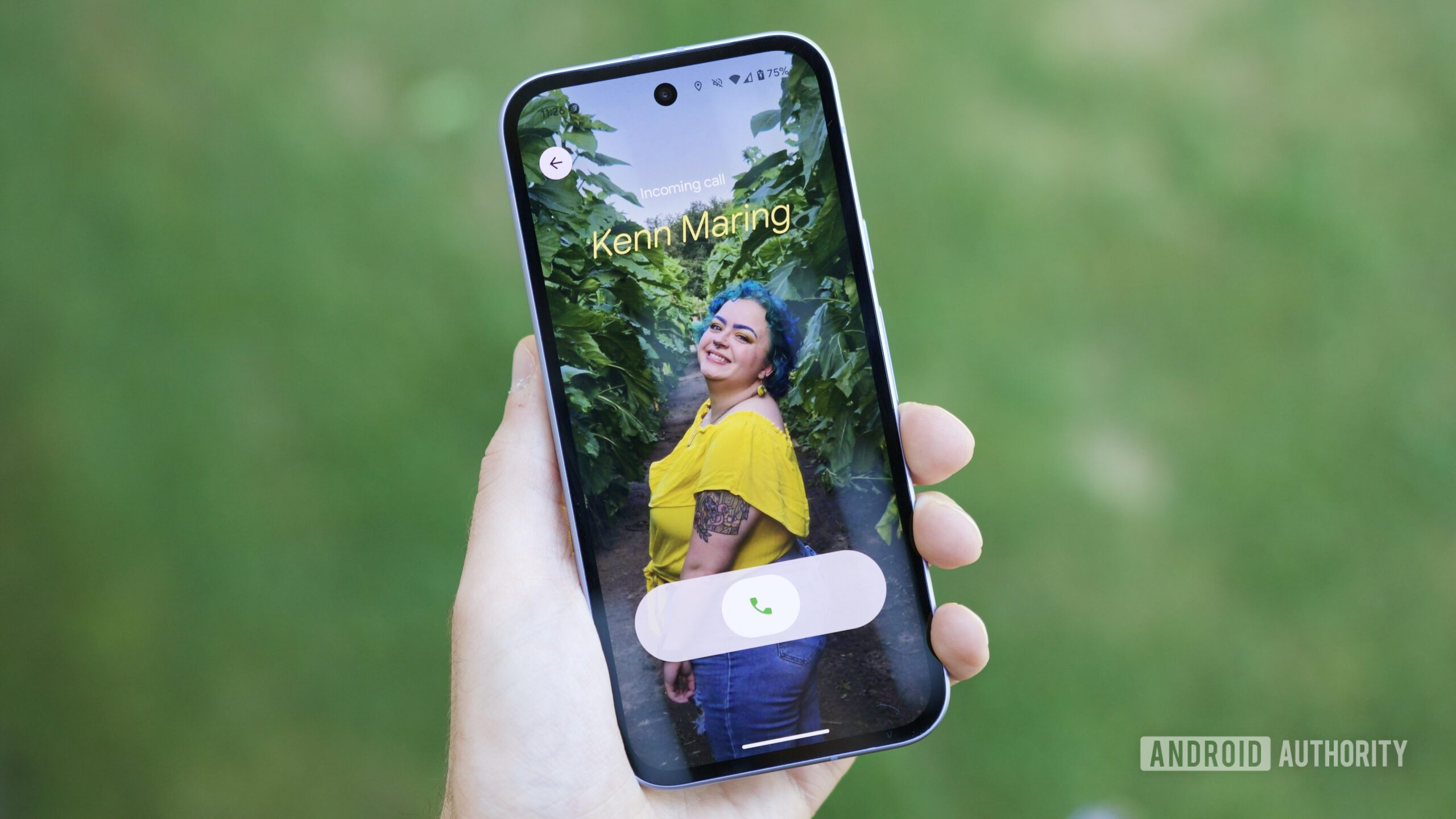 Not a fan of full-screen Calling Cards? Keep an eye out for this update
