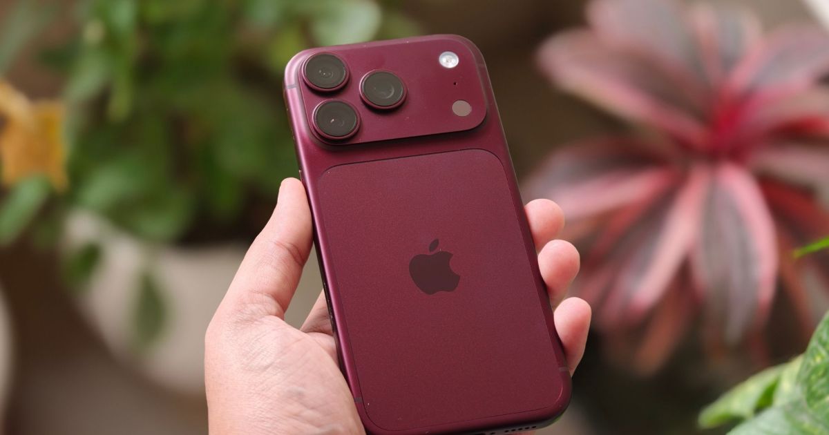 Apple is bringing more of the iPhone supply chain home, one component at a time