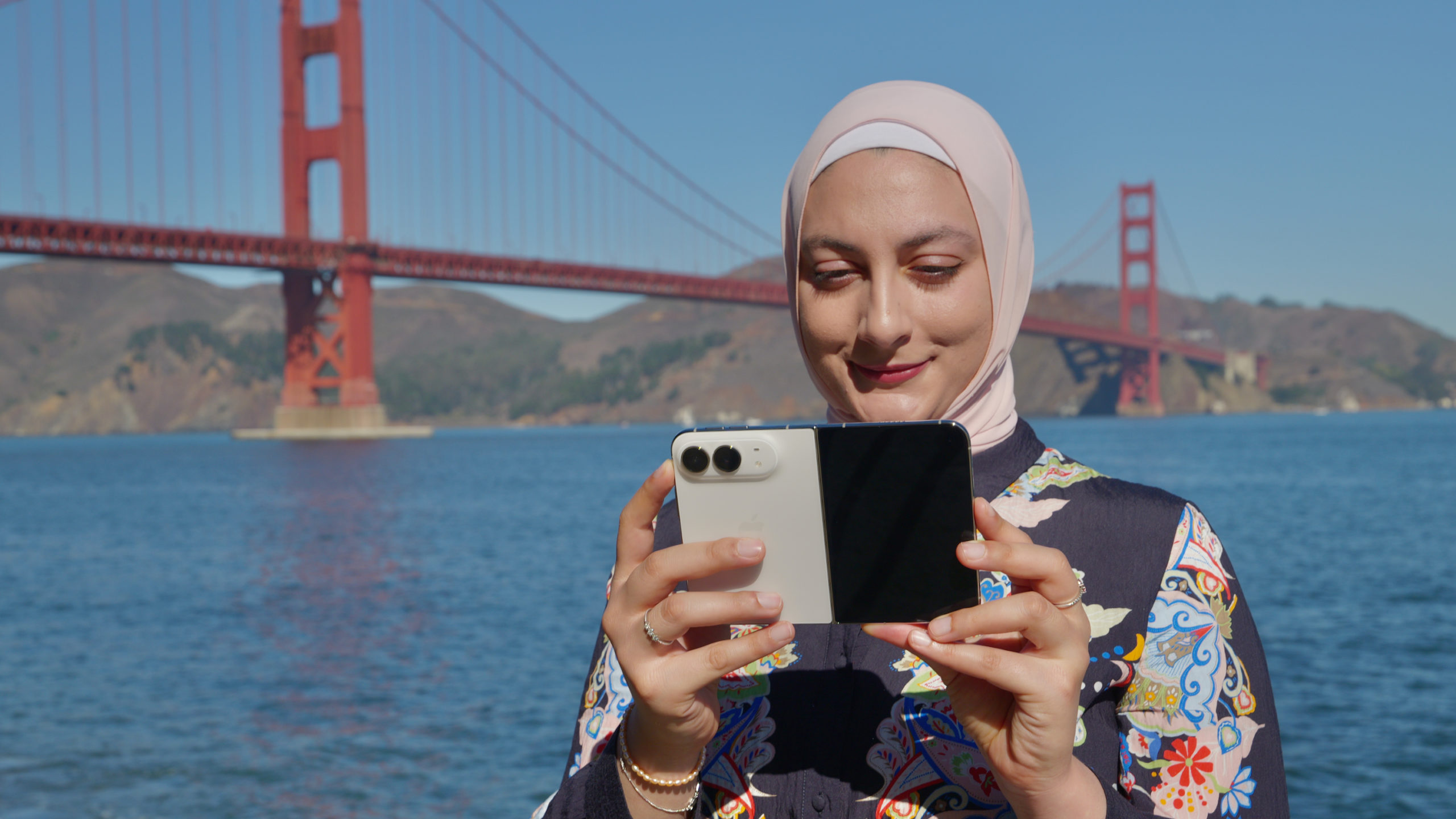 iPhone Duo Review: Late to the Foldable Party, but It Steals the Show – CNET