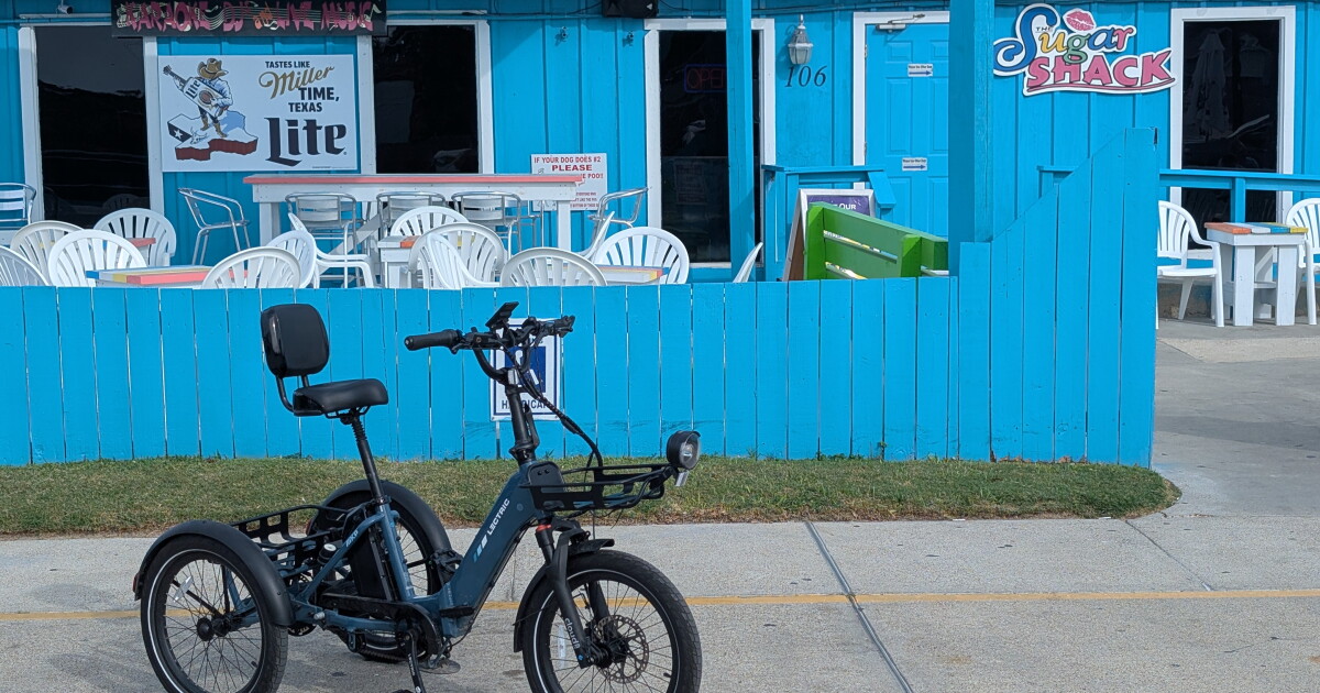 Review: Lazy seaside cruising on the Lectric Trike2