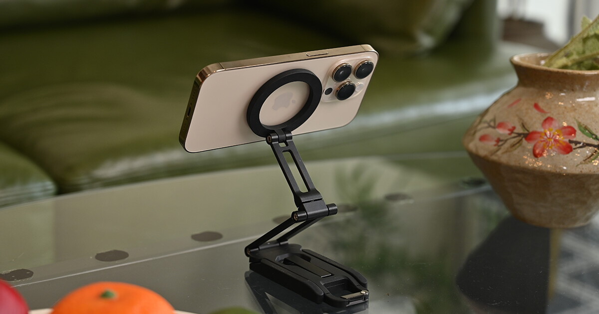 Articulated magnetic phone stand mounts your device almost anywhere