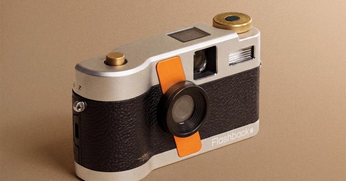 Retro point-and-shoot camera processes your photos in 24 hours