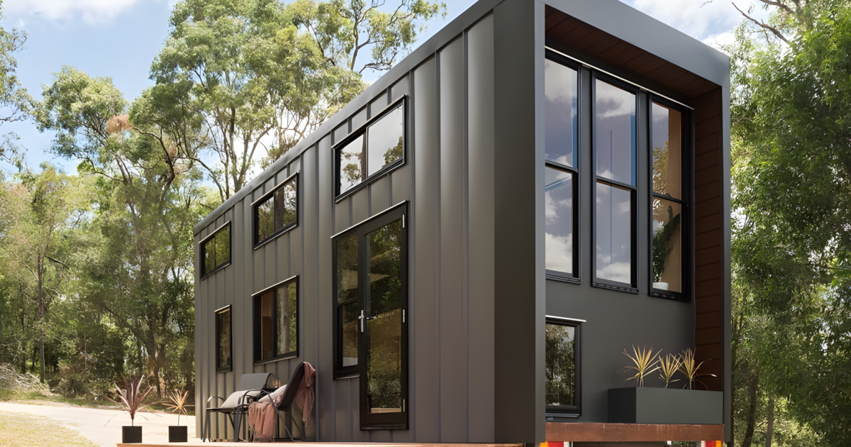 28-ft-long tiny house packs in plenty of flexibility and features