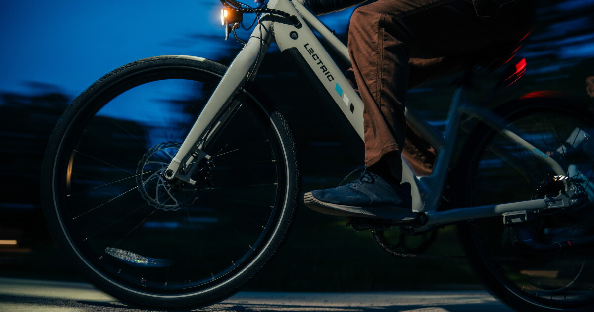 Pared-back torque-cadence ebike brings heavy value in a light package