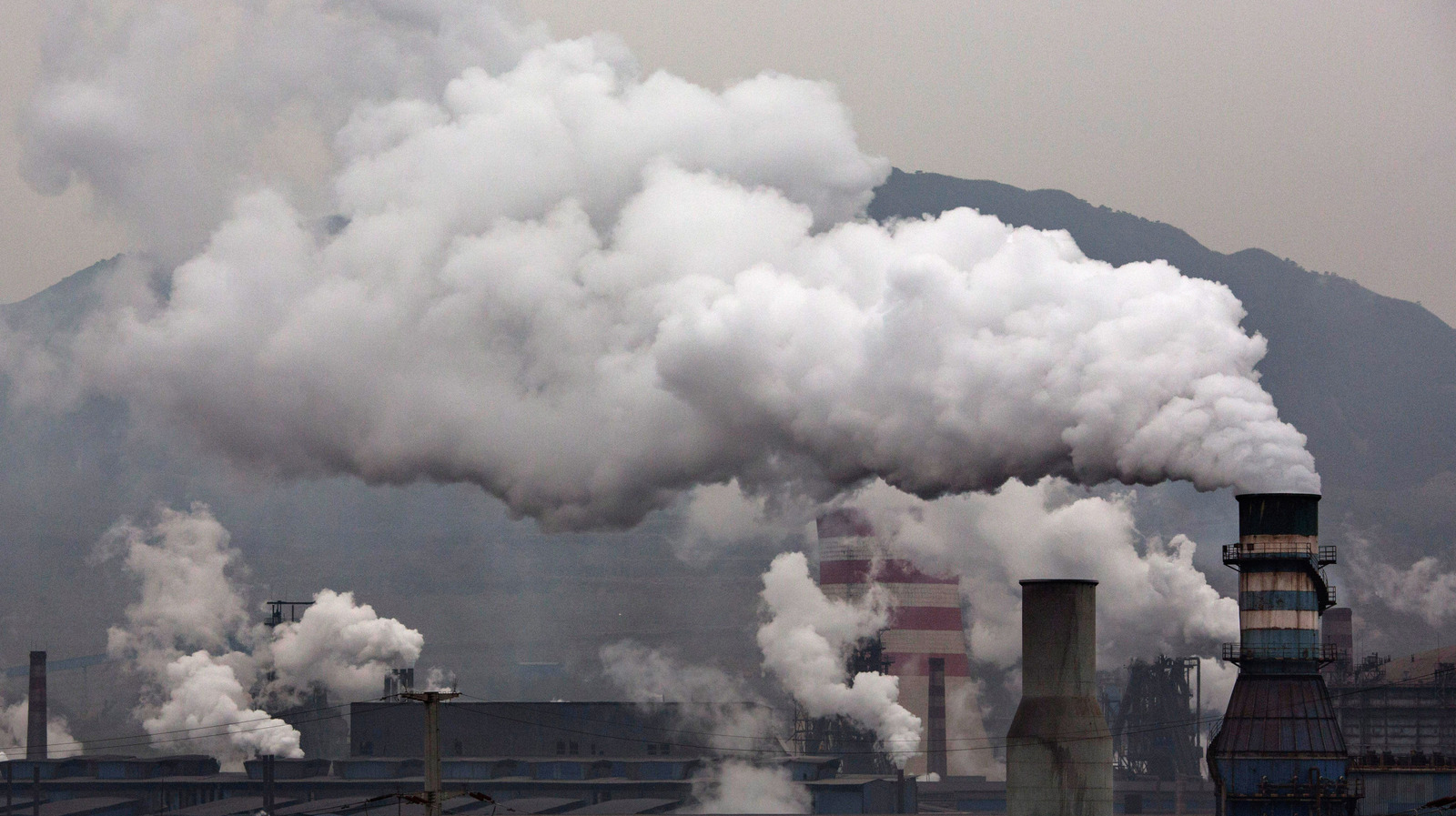 Here’s How Much Coal China Burns Compared To The Rest Of The World – SlashGear
