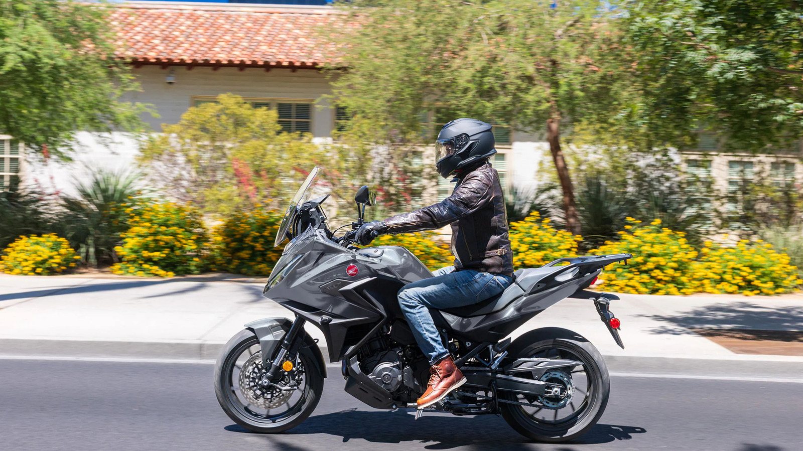 3 Touring Motorcycles That Happen To Make Great Commuter Bikes – SlashGear