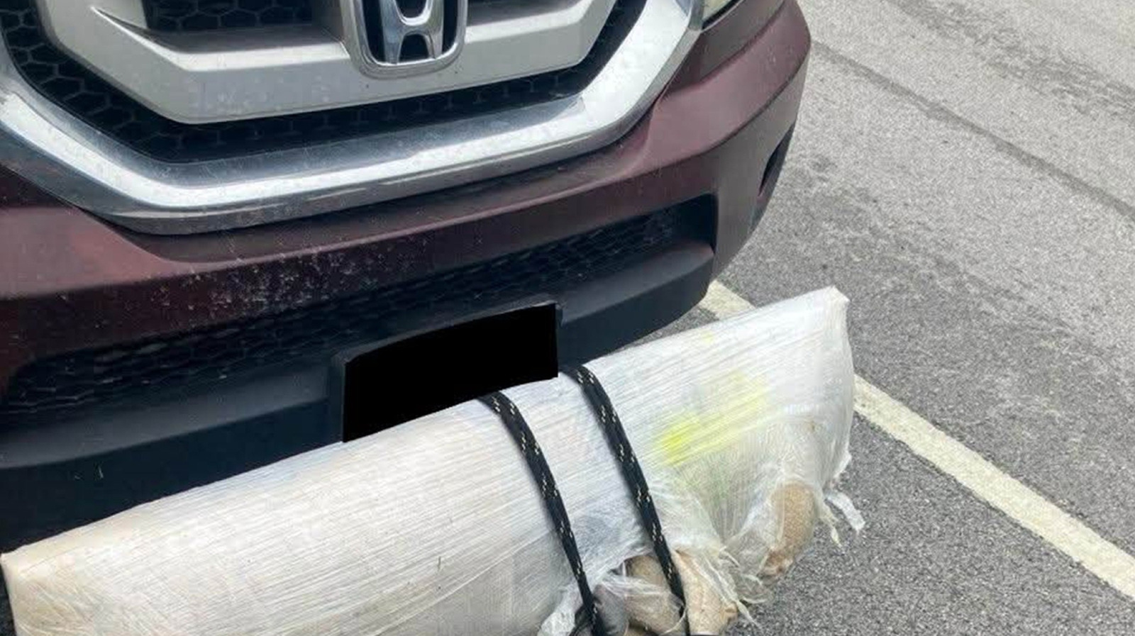 Iowa Driver Decides To Push One Car With Another All The Way To Nebraska – SlashGear