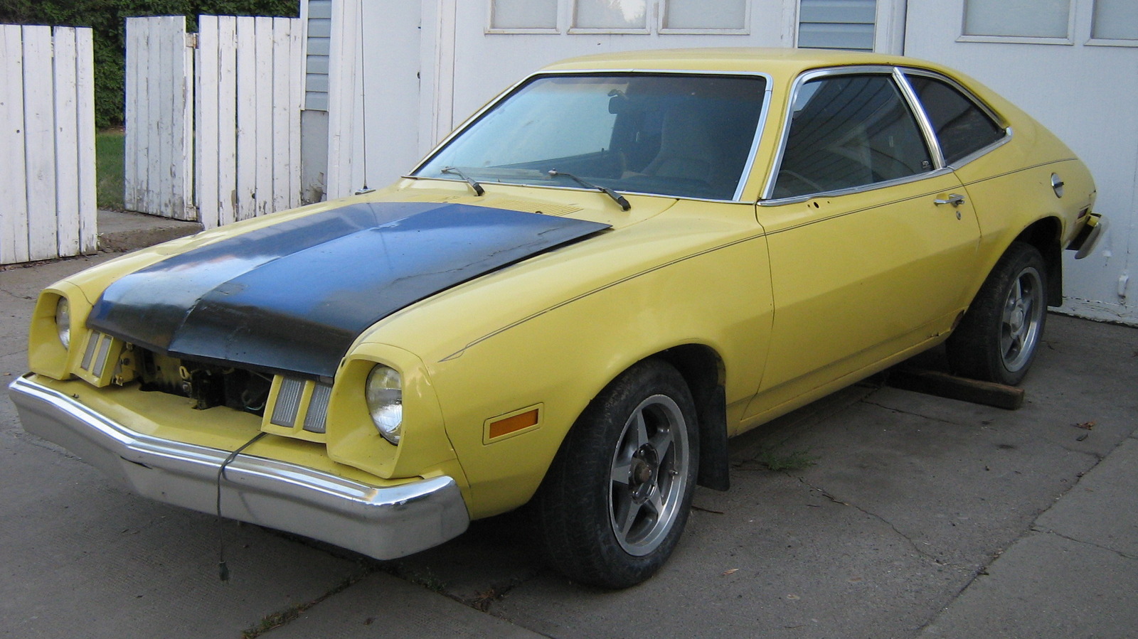15 Cars Middle Class Families Drove In The ’70s – SlashGear