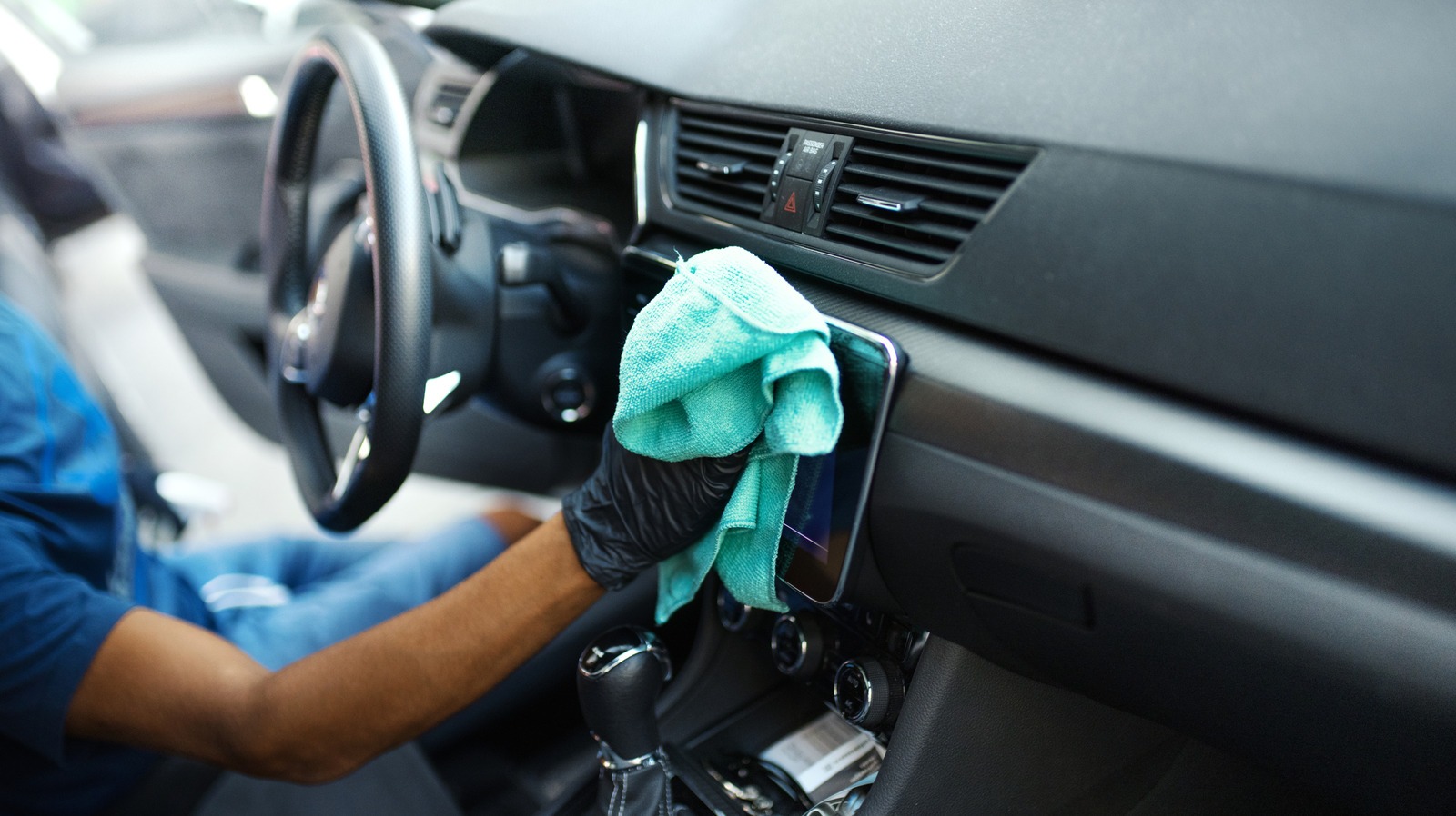 We Asked A Car Detailer Which Products Are Actually Worth The Hype, And This Was The Best – SlashGear