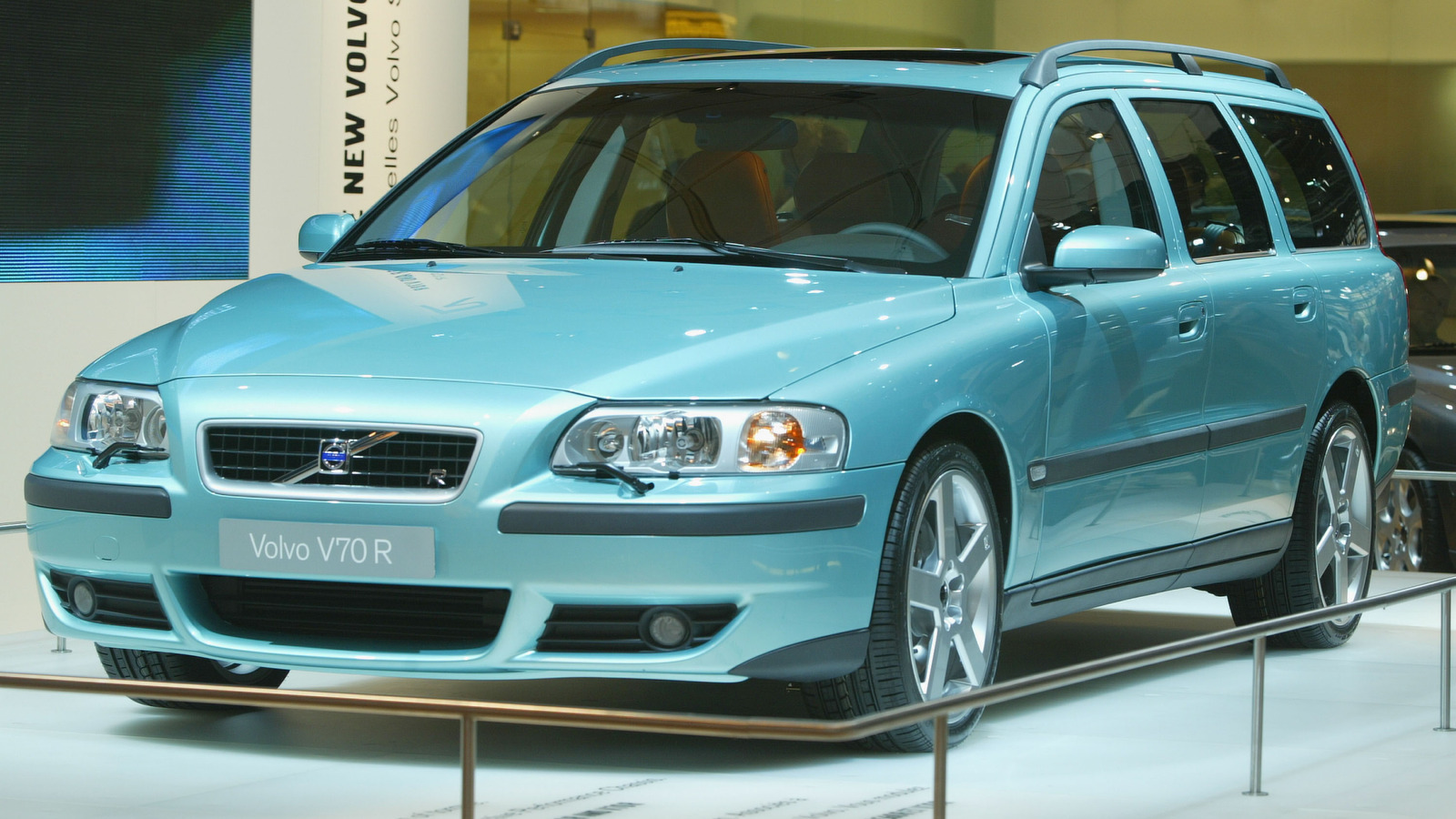 5 Cheap Cars That Will Go Over 155 MPH – SlashGear