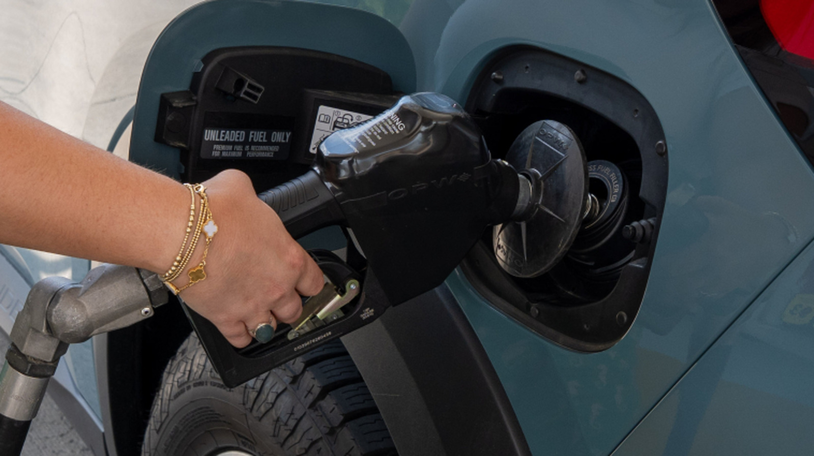 Gas Pump Skimmers Are Still A Problem, Here’s How You Can Spot Them – CarScoops