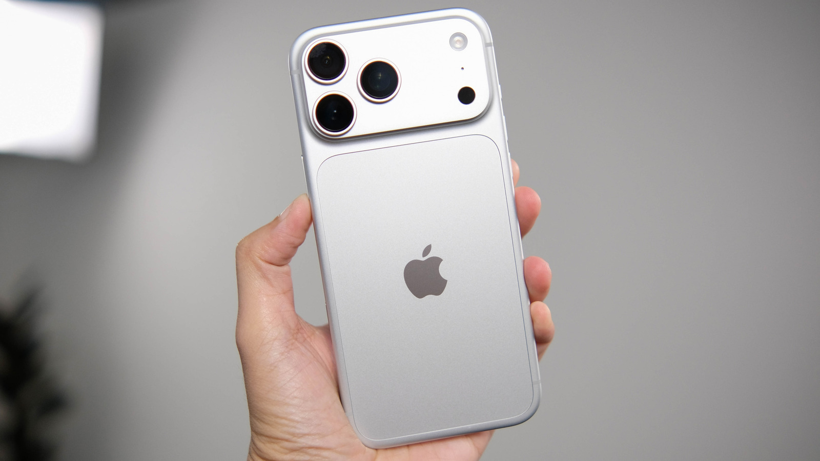 5 Smartphones Coming Out Soon You Should Know About Before Buying An iPhone 18 Pro – SlashGear