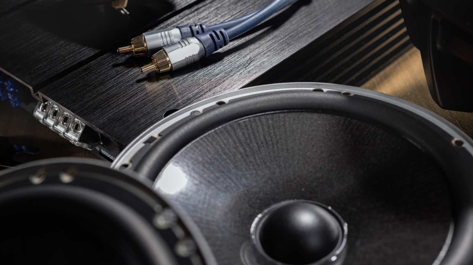 4 Cheap Ways To Get Better Sound From Your Car Stereo – SlashGear