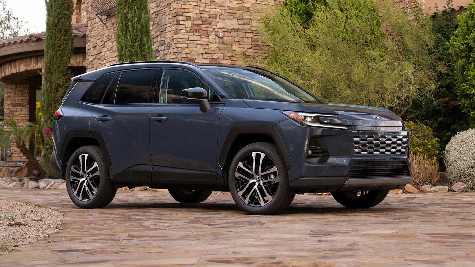 Which Subaru SUV Is The Closest Equivalent To The Toyota RAV4? – SlashGear