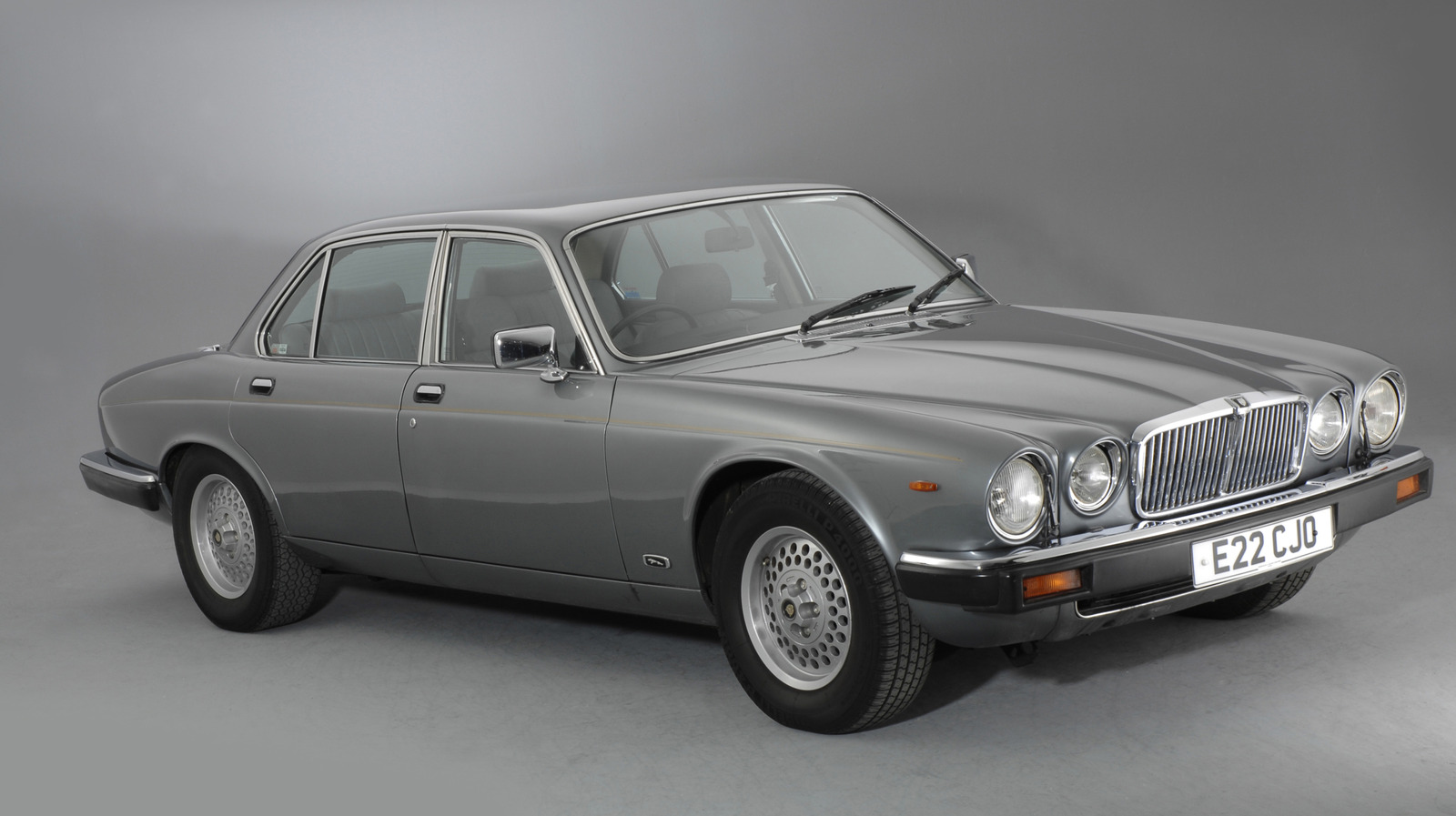 The Sleek Jaguar Sedan That Was The Epitome Of ’80s Luxury – SlashGear