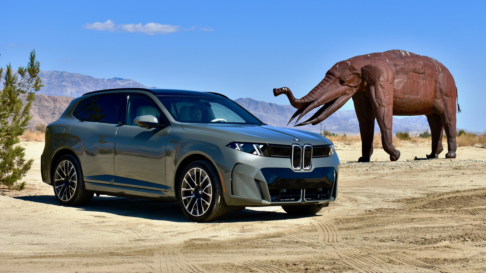 BMW Made The 2027 X5 As Different As Can Be, But Is It Better? – SlashGear