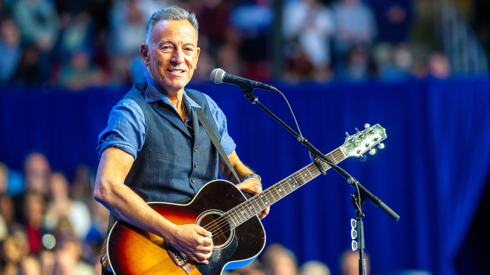 Bruce Springsteen’s Car Collection Is All-American – Except For This One European Model – SlashGear