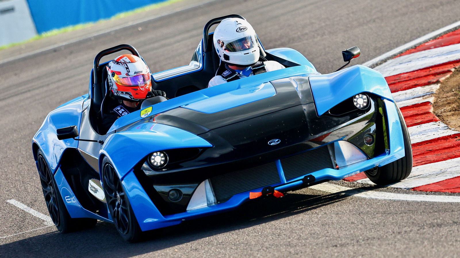 The Zenos E10 Has Just Been Revived After A Decade In The Grave – CarScoops
