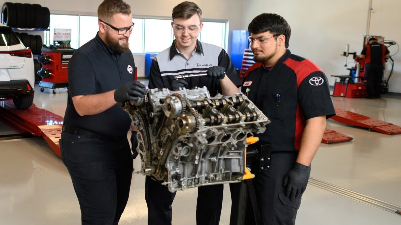 Do You Really Need Fuel Injection Service, Or Is It Just An Upsell? – SlashGear