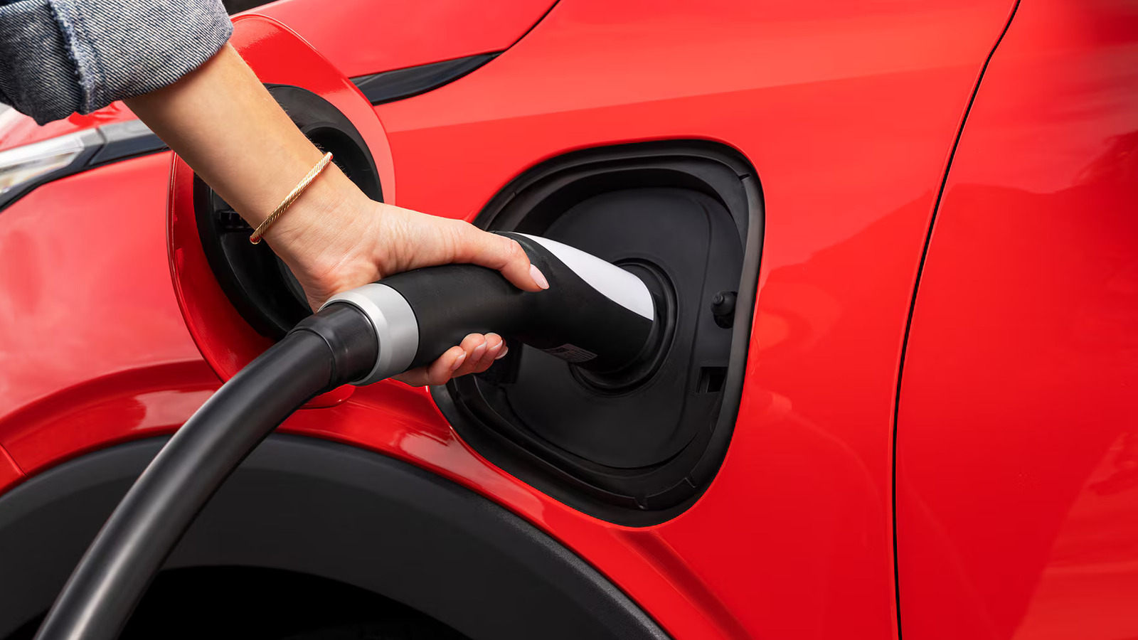 Should You Charge Your EV To 100% Every Day Or Only Before Long Trips? – SlashGear