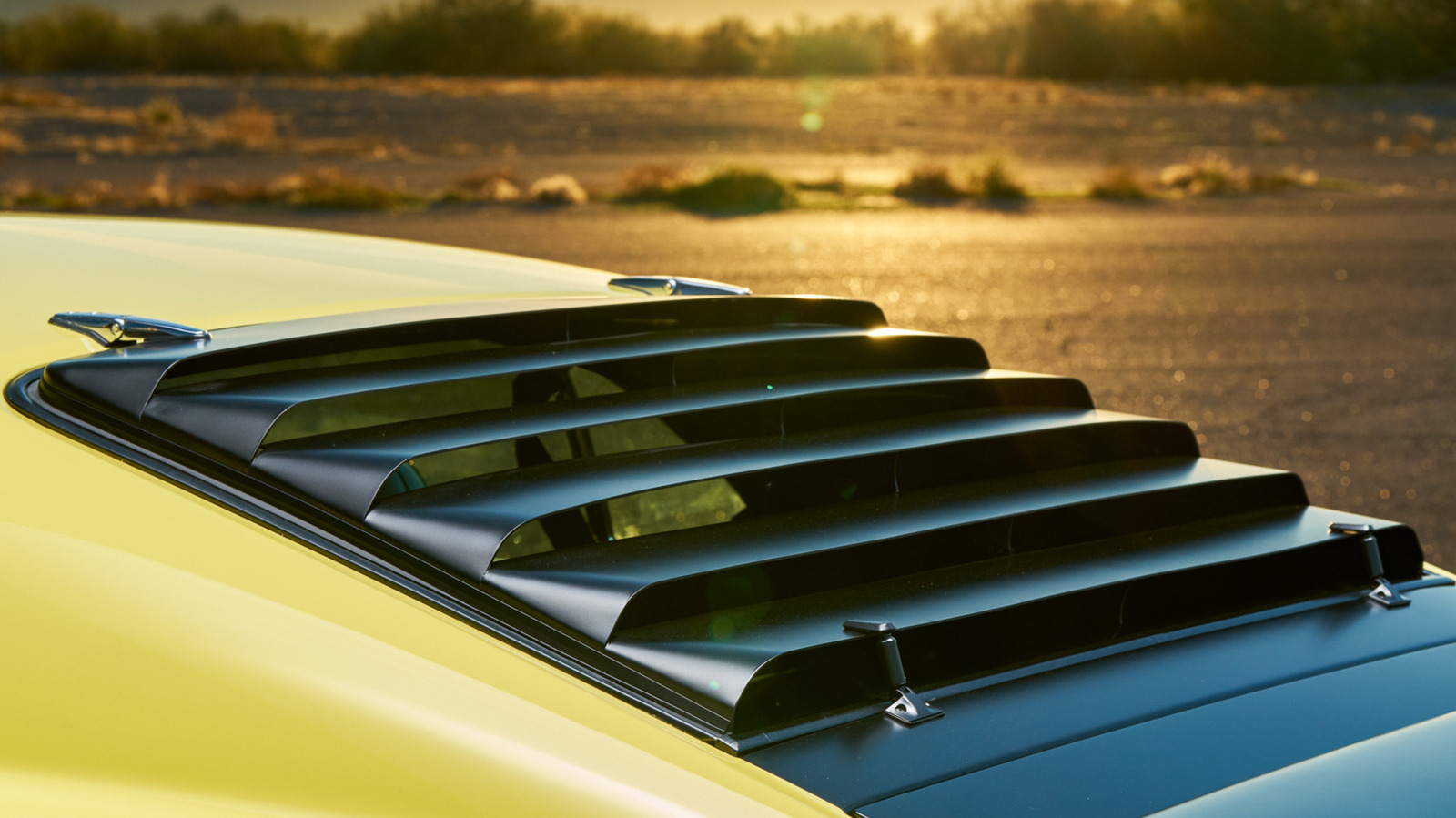 Why Did Dodge, Ford, And Other Muscle Cars Use Window Louvers? – CarScoops