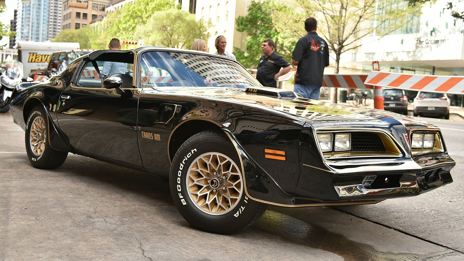 10 Of The Most Collectible Pontiac Cars Worth Buying (If You Can Find One) – SlashGear