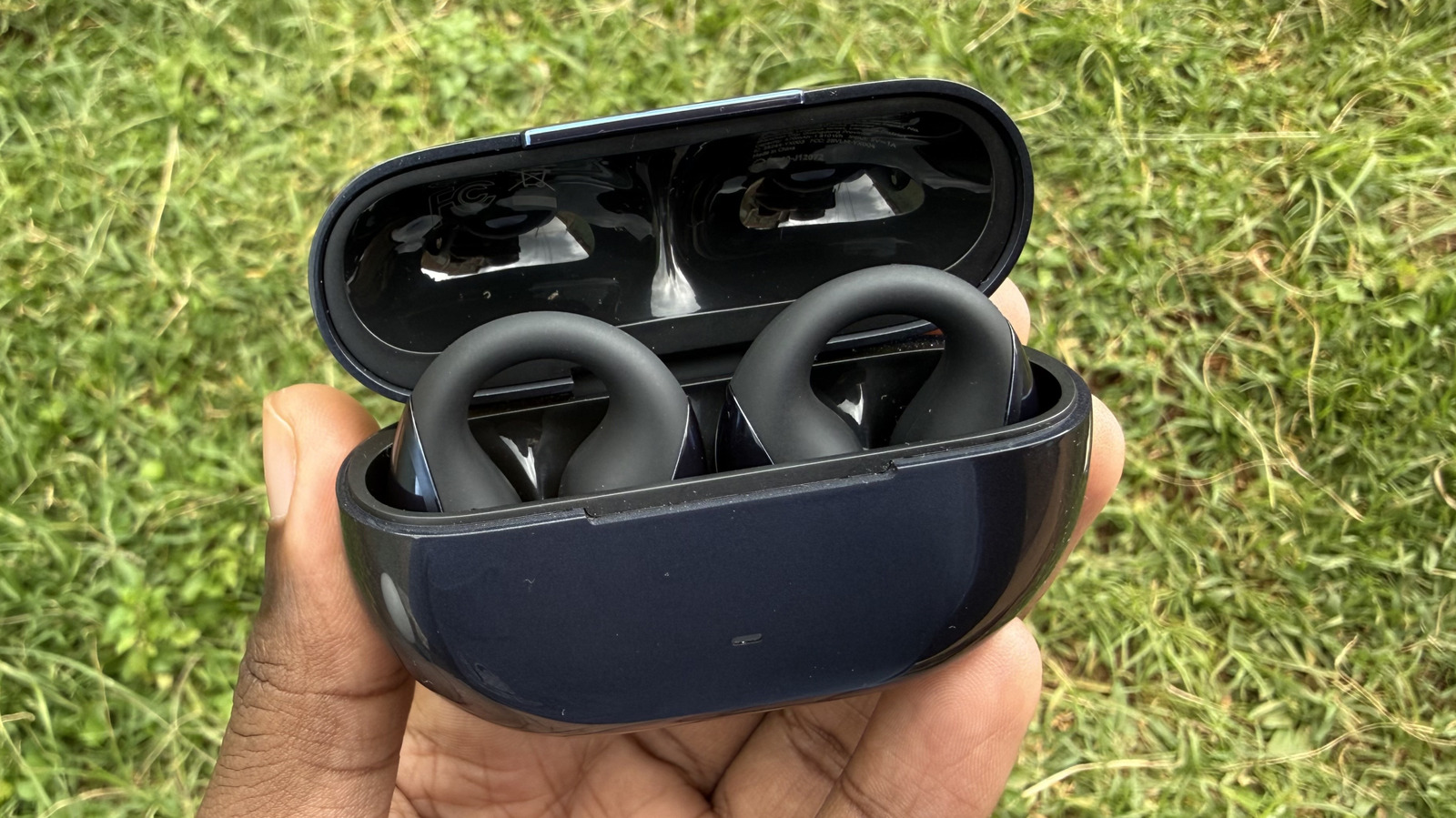 SoundPeats CC3 Pro Review: Clip-On Earbuds That Bridge The Value Gap – SlashGear