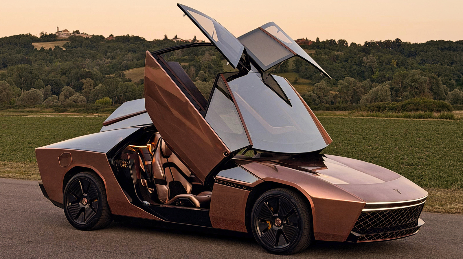 Giugiaro Dressed A Maserati In Copper And Glass – CarScoops