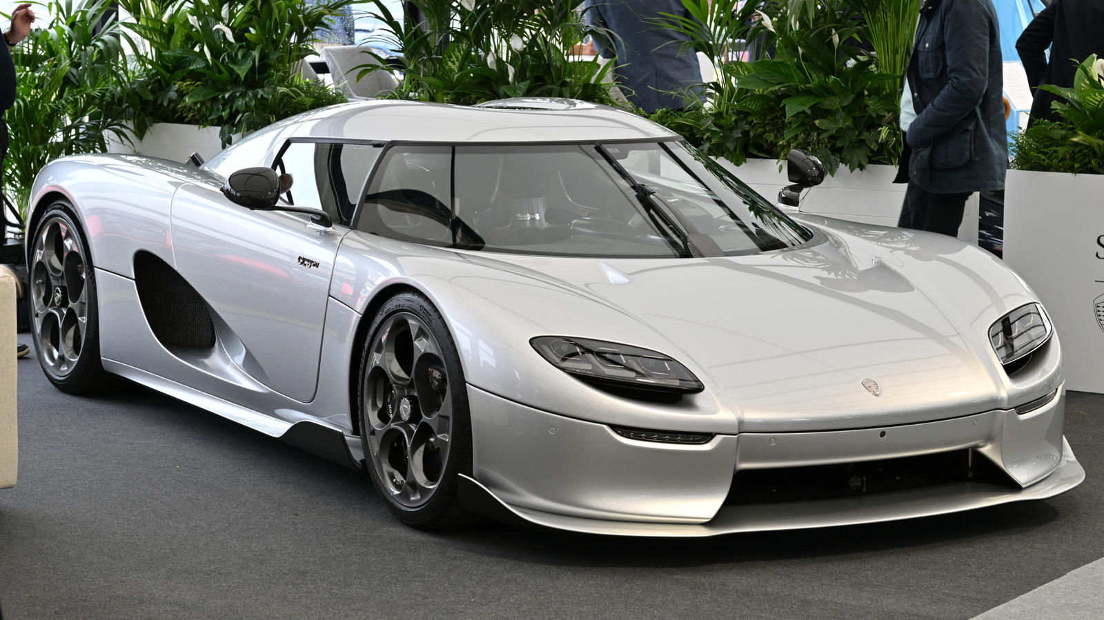 Koenigsegg’s Latest $3.6 Million Hypercar Has Just Been Recalled – CarScoops
