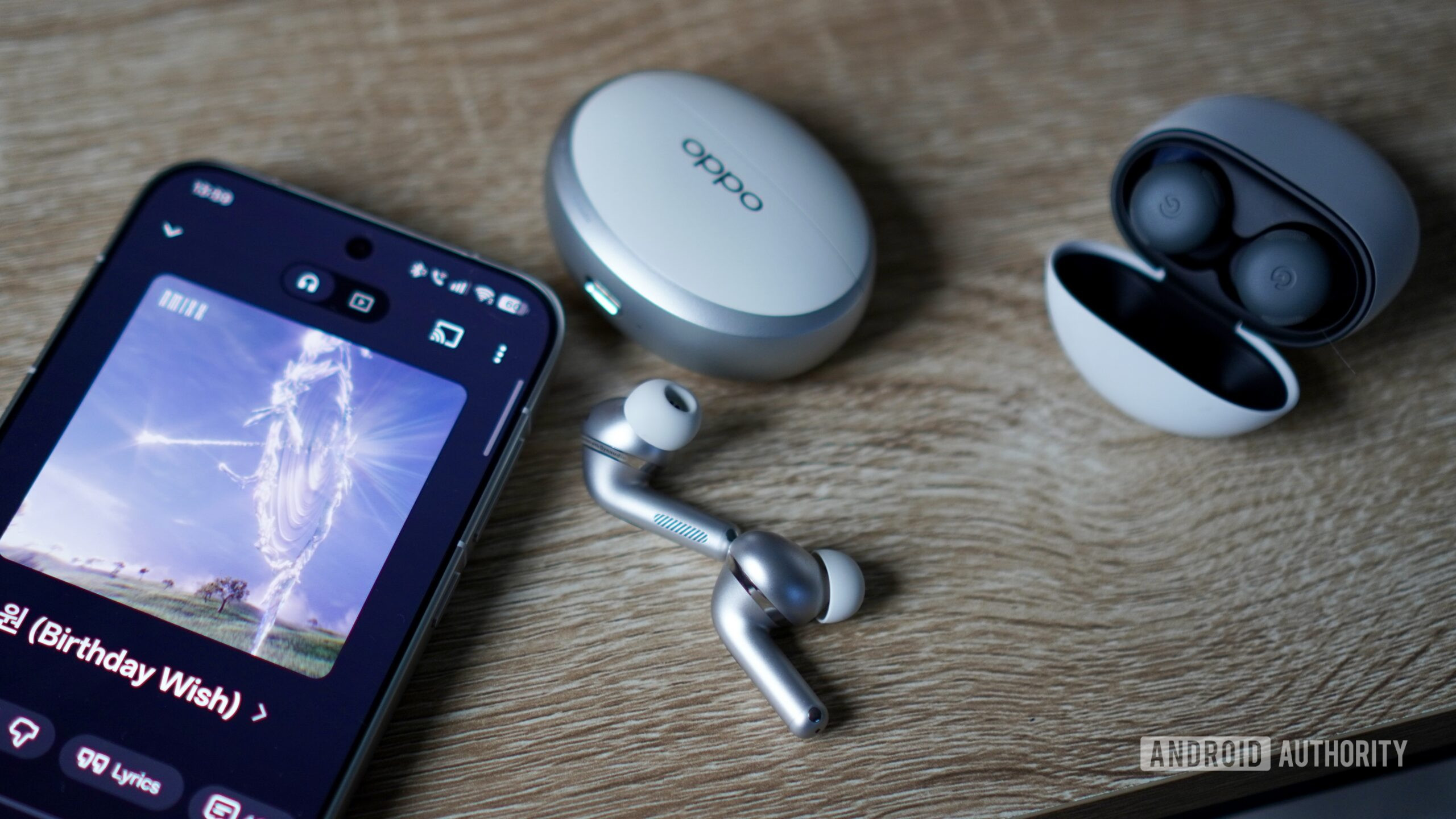 I’d choose these earbuds over the Pixel Buds Pro 2 every time, for one simple reason