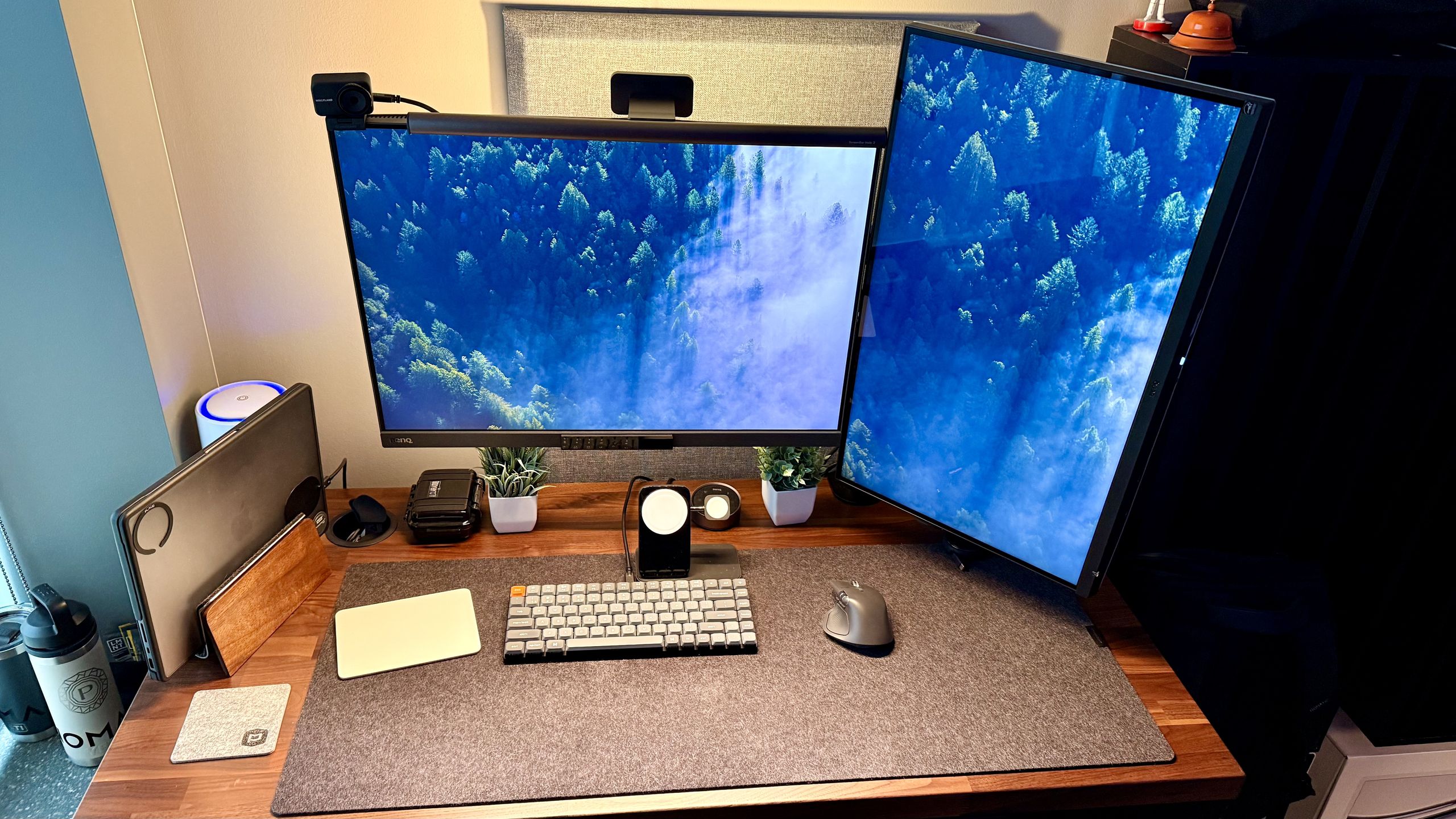 I review hardware for a living — my 25+ tested desks, chairs & mini PCs