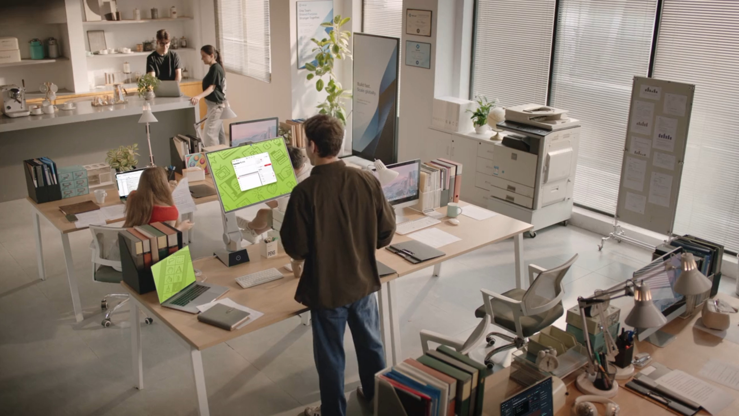 This $1599 smart monitor robotic arm has its own built-in PC, and its 27-inch 4K display will follow you around thanks to its ‘binocular 3D sensor’