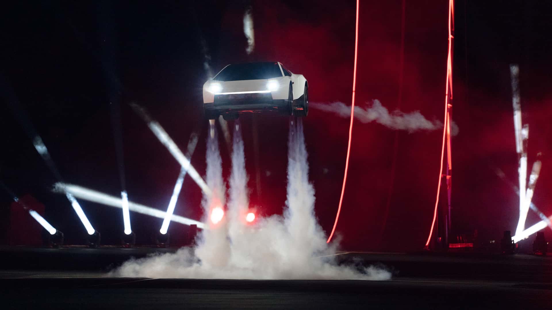 Tesla Roadster Thrusters Need Up To 6 Hours To Refill After Just 5 Seconds Of Use
