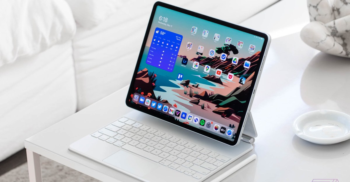 iPad Pro (2021) review: the best screen, but is that enough?