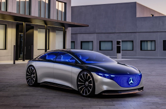 2022 Mercedes-Benz EQS Debuts With Slippery Styling And 478-Mile Range